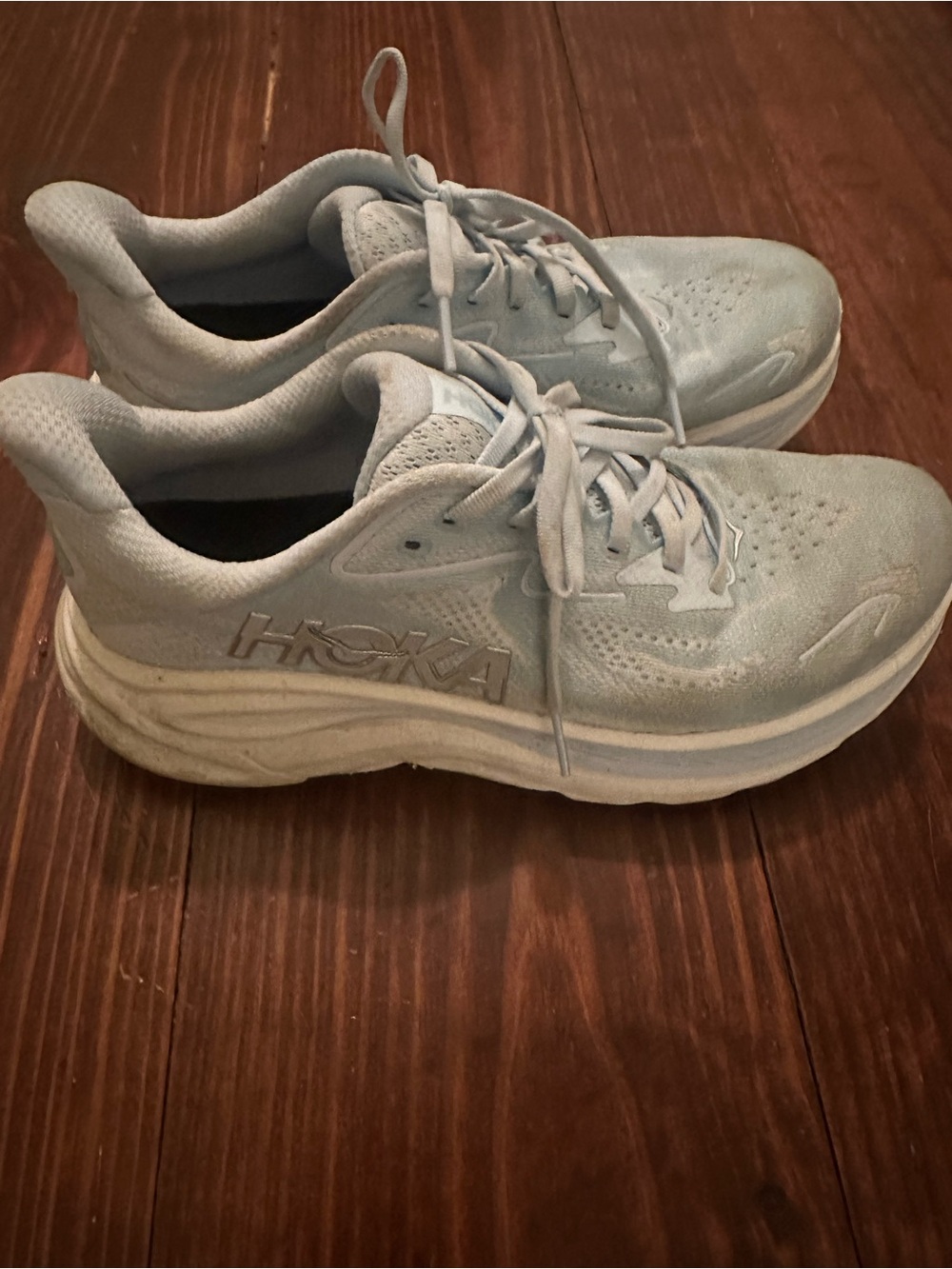 Women’s HOKA Clifton 10 8.5B - Picture 2 of 6